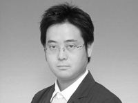 米澤穂信さん　写真